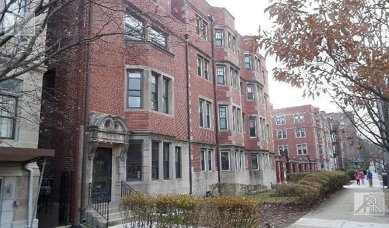1203 Beacon St #9 — Photo 8