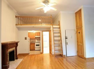 302 W 90th St APT 1A, New York, NY 10024