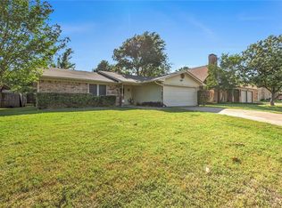 3817 Del Rio Dr, Fort Worth, TX 76133