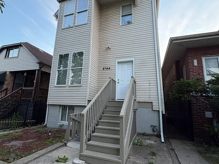 8744 S Saginaw Ave #1 — Photo 1