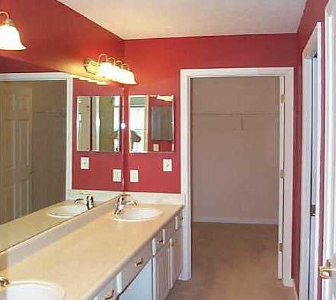 5th image of 7321 S Lake Lakota Dr