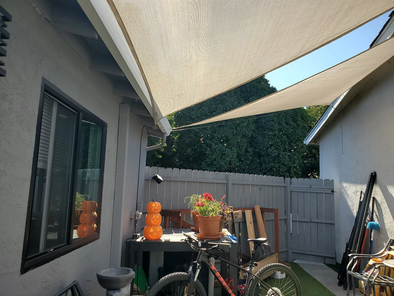 1 bed, 400 sqft, $2,500 — Photo 3