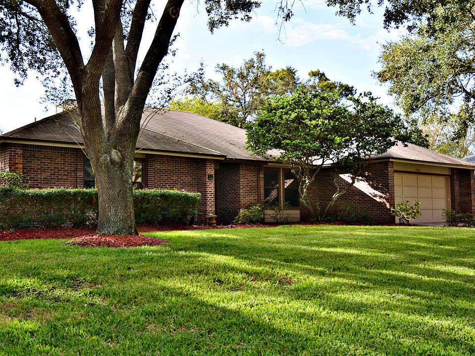 1st image of 14201 Crystal Cove Dr