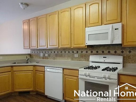 4th image of 2265 Gallant Fox Cir