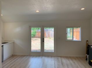 2451 Cowper St, Palo Alto, CA 94301