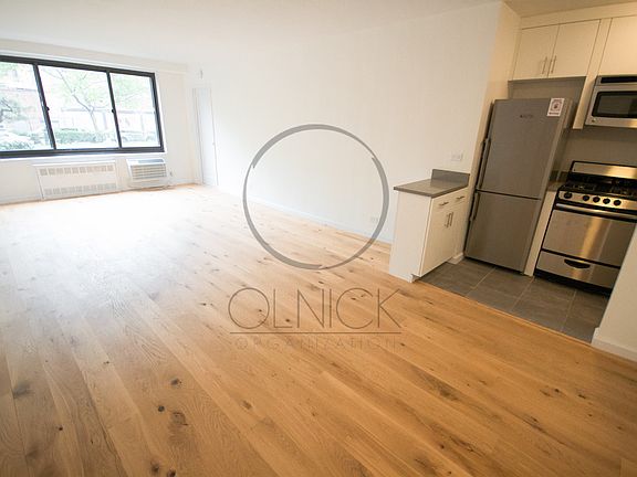 2nd image of 40 W 135th St APT 1G