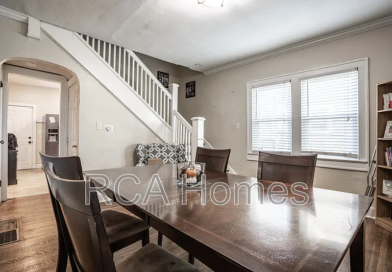 3040 N College Ave — Photo 3