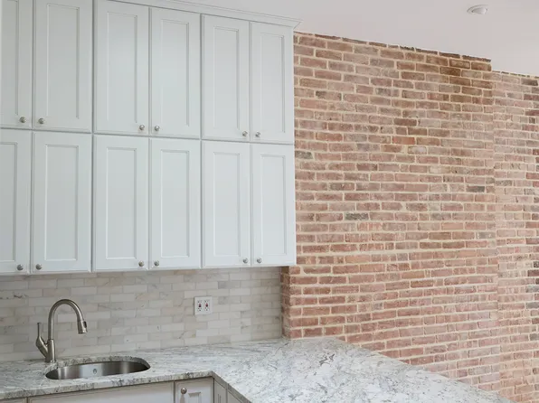 319 West 75th Street image 2 of 20