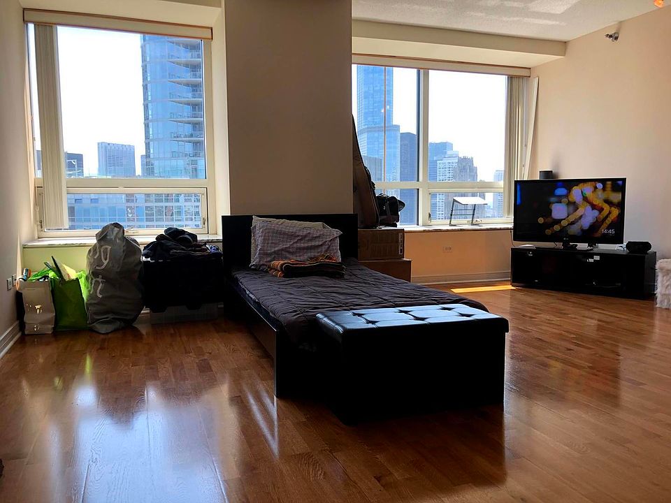 1st image of 512 N McClurg Ct APT 3308