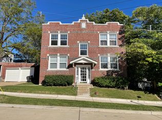 2408 Roseland Ter APT 1N, Saint Louis, MO 63143