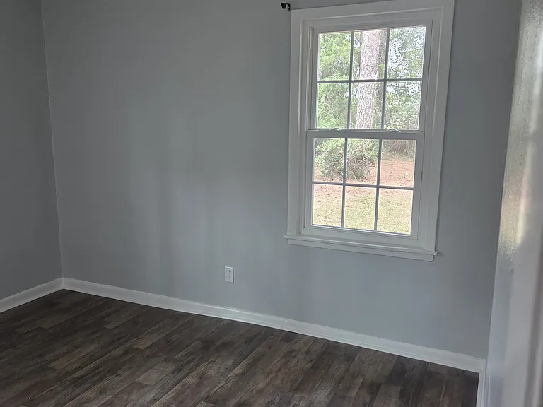 906 Orchard Dr — Photo 10