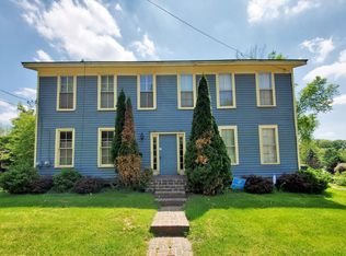 972 E Tienken Rd, Rochester Hills, MI 48306