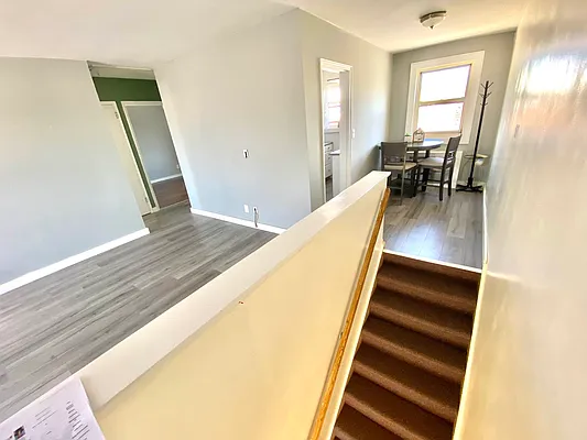 Sold by Winzone Realty Inc | media 29