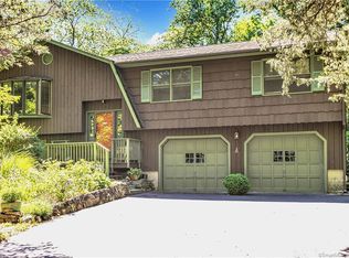 335 Roses Mill Rd, Milford, CT 06460