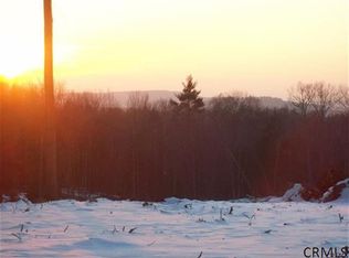 711 Gentile Rd, Stephentown, NY 12168