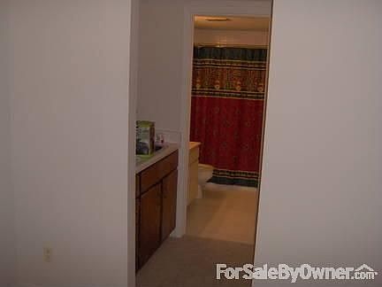 1st Floor wet bar and bath