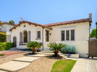 1560 Ridgeway Dr, Glendale, CA 91202