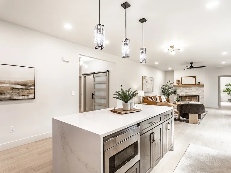 1539 S Coleman Ct — Photo 6