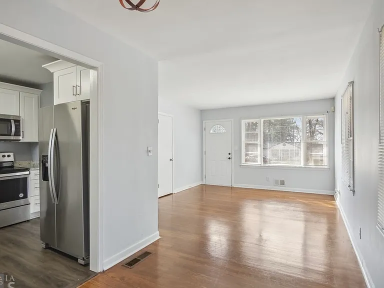 2078 Parker Ranch Rd SE — Photo 7