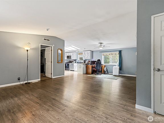 5th image of 12999 Westbrook Drive SW