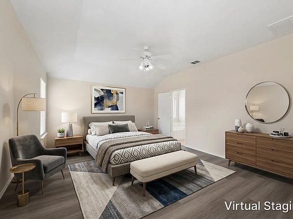 4th image of 1113 Mockingbird Dr