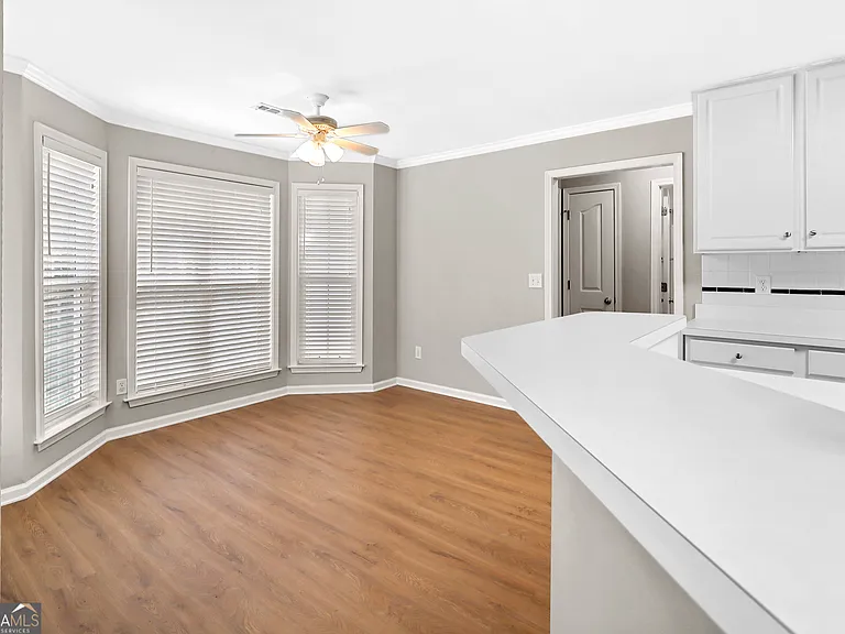 15 Abby Ct — Photo 24