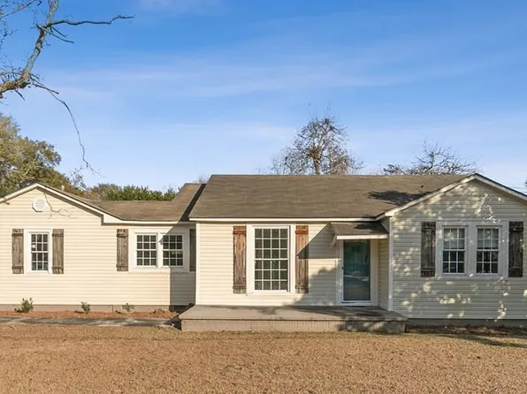 513 Cleveland St, Headland, AL 36345