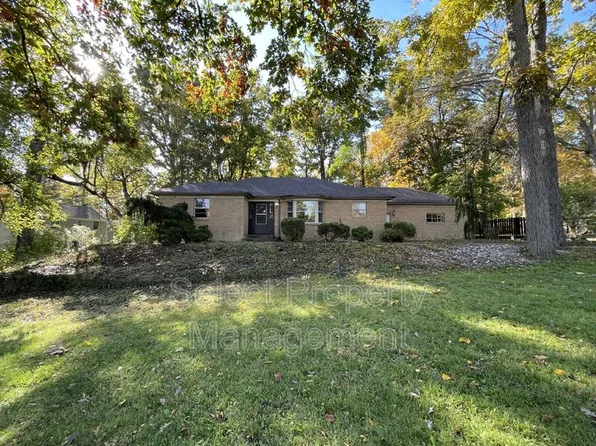 7611 Aboite Center Rd, Fort Wayne, IN 46804