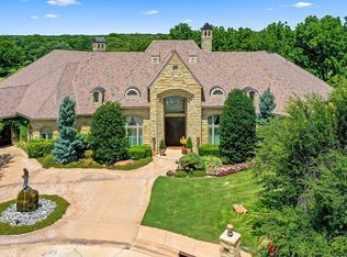 6501 Oak Tree Dr, Edmond, OK 73025