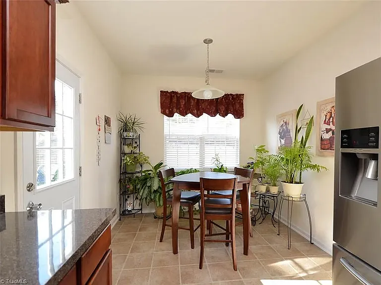 815 Hartley Hill Ct — Photo 11