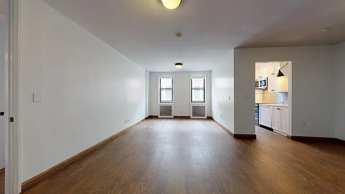 Rented by Bond New York | media 11