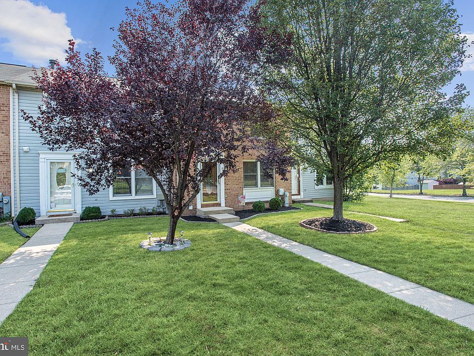 1st image of 8195 Mountain Estate Ct