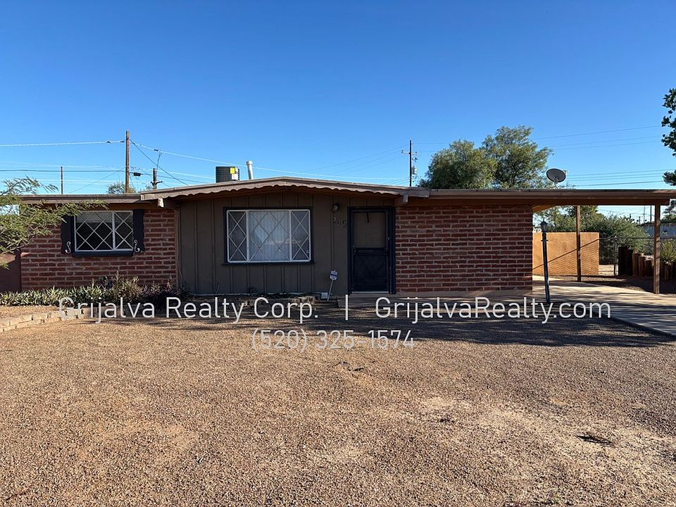 1st image of 2115 W Calle Fortunado