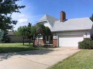 613 Ridgeway Rd, Rose Hill, KS 67133