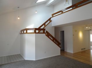 9033 Bear Mountain Dr, Littleton, CO 80126