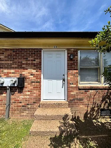 1614 Cypress Dr Photo 1