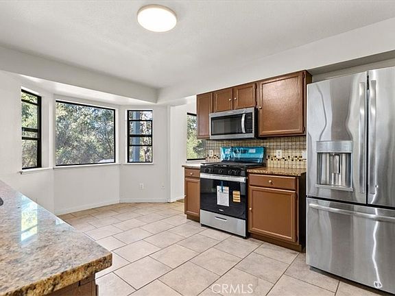 2nd image of 16500 Eden Ln