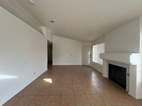 2nd image of 5945 Sunrise Hills Dr