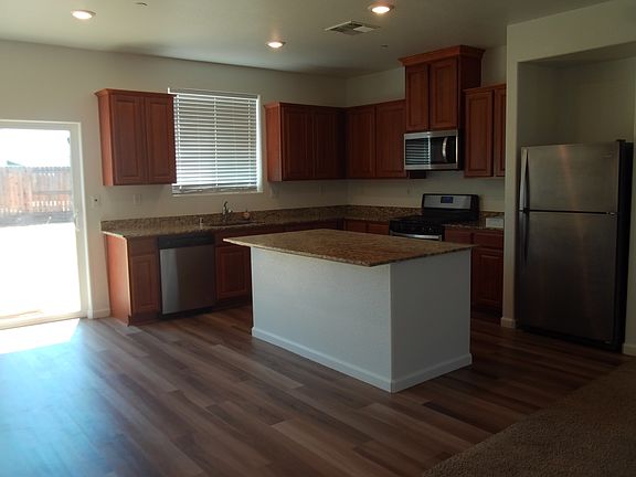 2nd image of 5713 Harcrest Dr