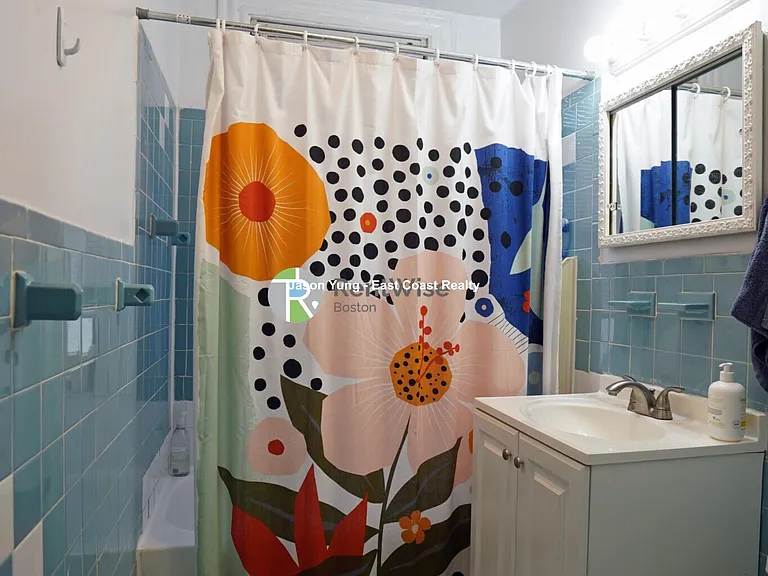 72 Gardner St #F2 — Photo 9