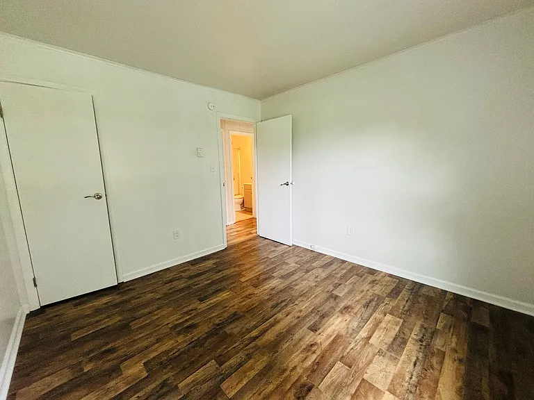 922 Country Acres Rd — Photo 16