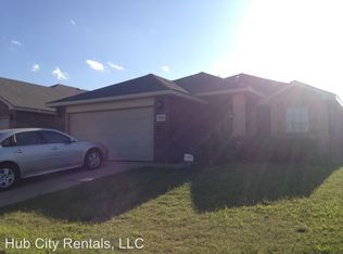 9304 Ridgely Ave, Lubbock, TX 79424