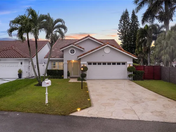 11175 Jasmine Hill Cir, Boca Raton, FL 33498