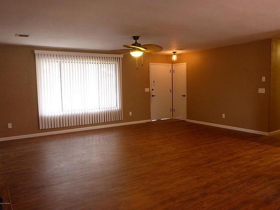 3rd image of 3514 N Sharon Dr