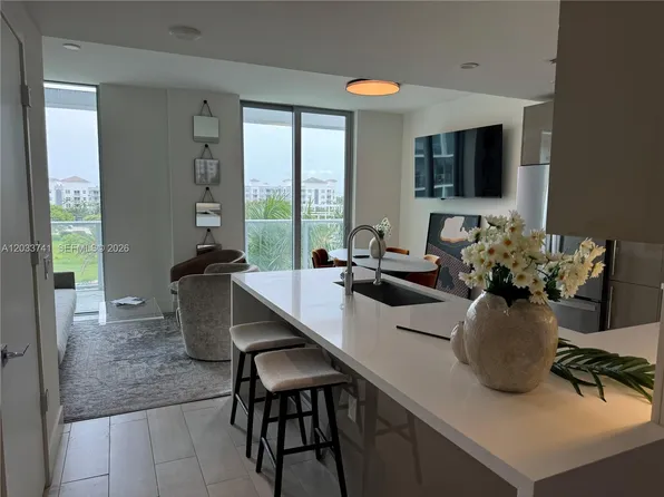 2000 Metropica Way, Fort Lauderdale, FL