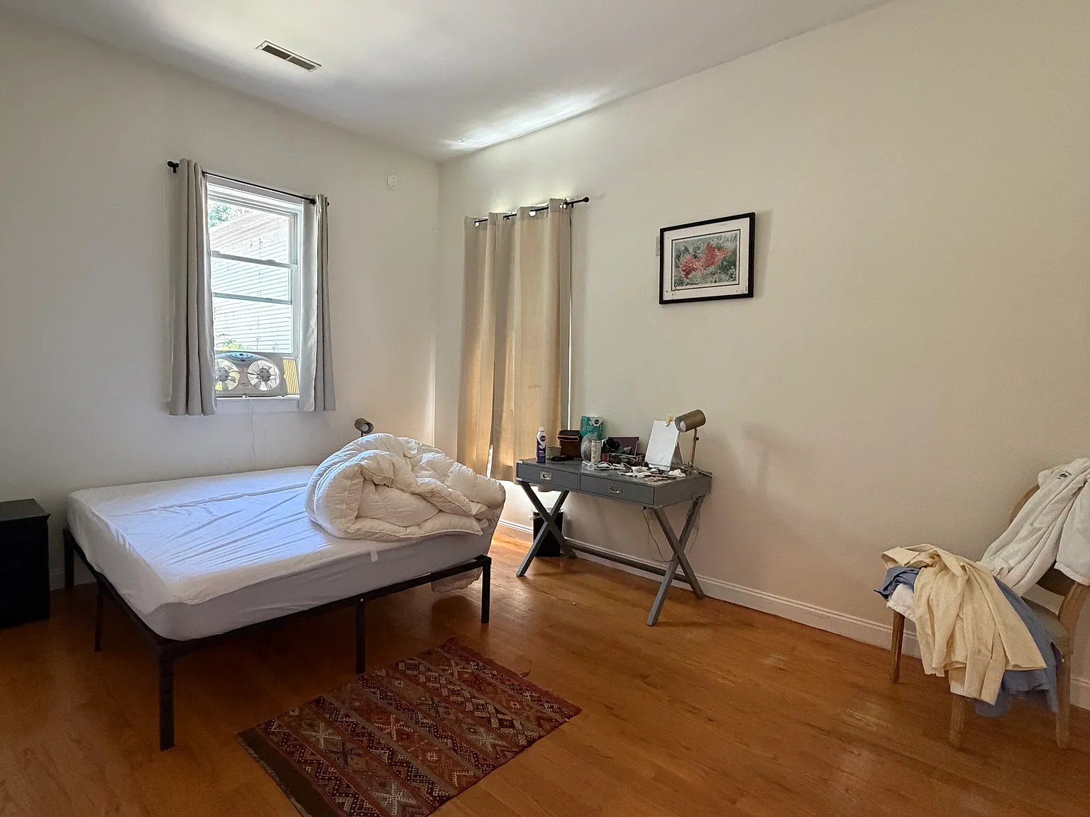 4 bed, 9999 sqft, $4,500 — Photo 4