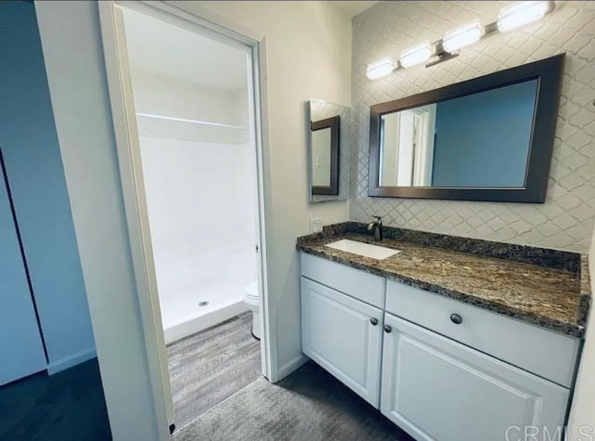 1 bed, 300 sqft, $1,750 — Photo 3