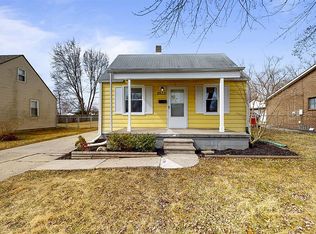 29221 Senator St, Roseville, MI 48066