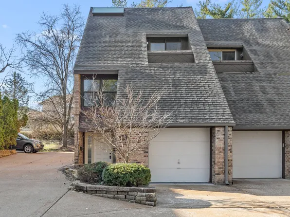 958 Somerfor Pl, Saint Louis, MO 63141