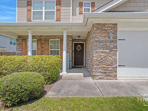 4th image of 104 Austin Way